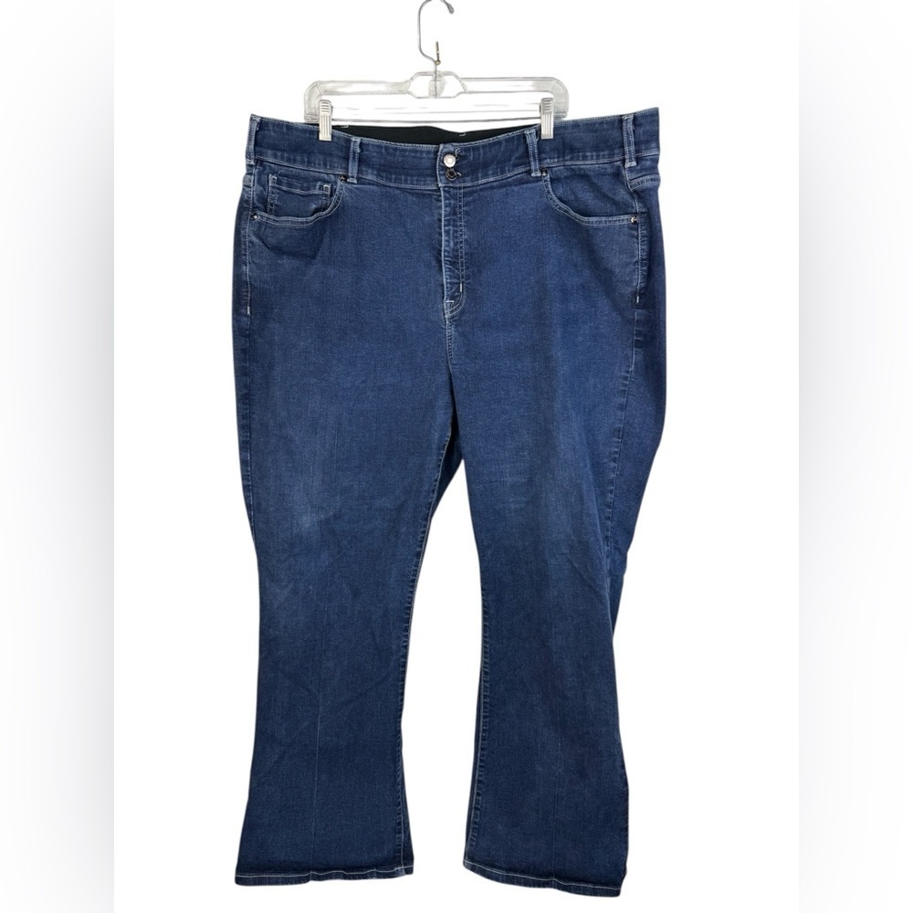 Lane Bryant women’s dark wash tummy control Denim blue Jeans. Size 26